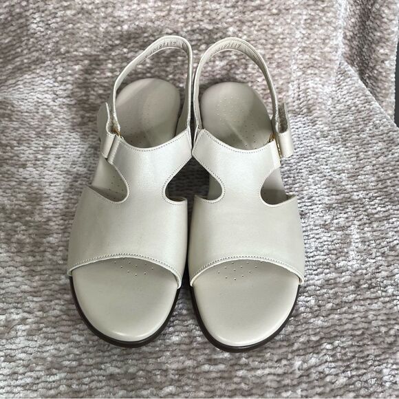 SAS Suntimer Leather Open Toe Block Heel Sandal Bone‎ Women's sz 8.5 S Slim - Picture 3 of 8